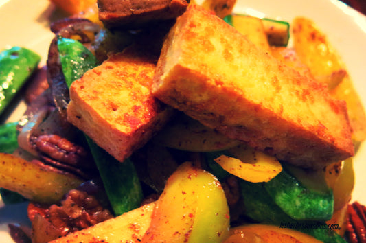 SAUTÉ DE POIVRONS ET TOFU GRILLÉ